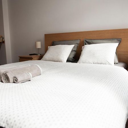 R&J Apartmany Broumov Δωμάτιο φωτογραφία