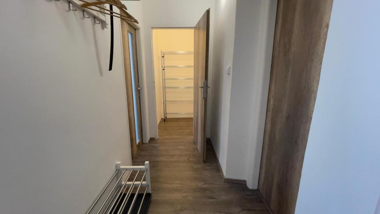 R&J Apartmany Broumov Εξωτερικό φωτογραφία